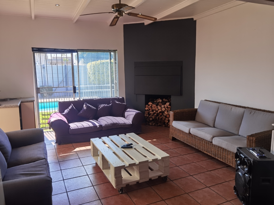 4 Bedroom Property for Sale in Shirley Park Western Cape